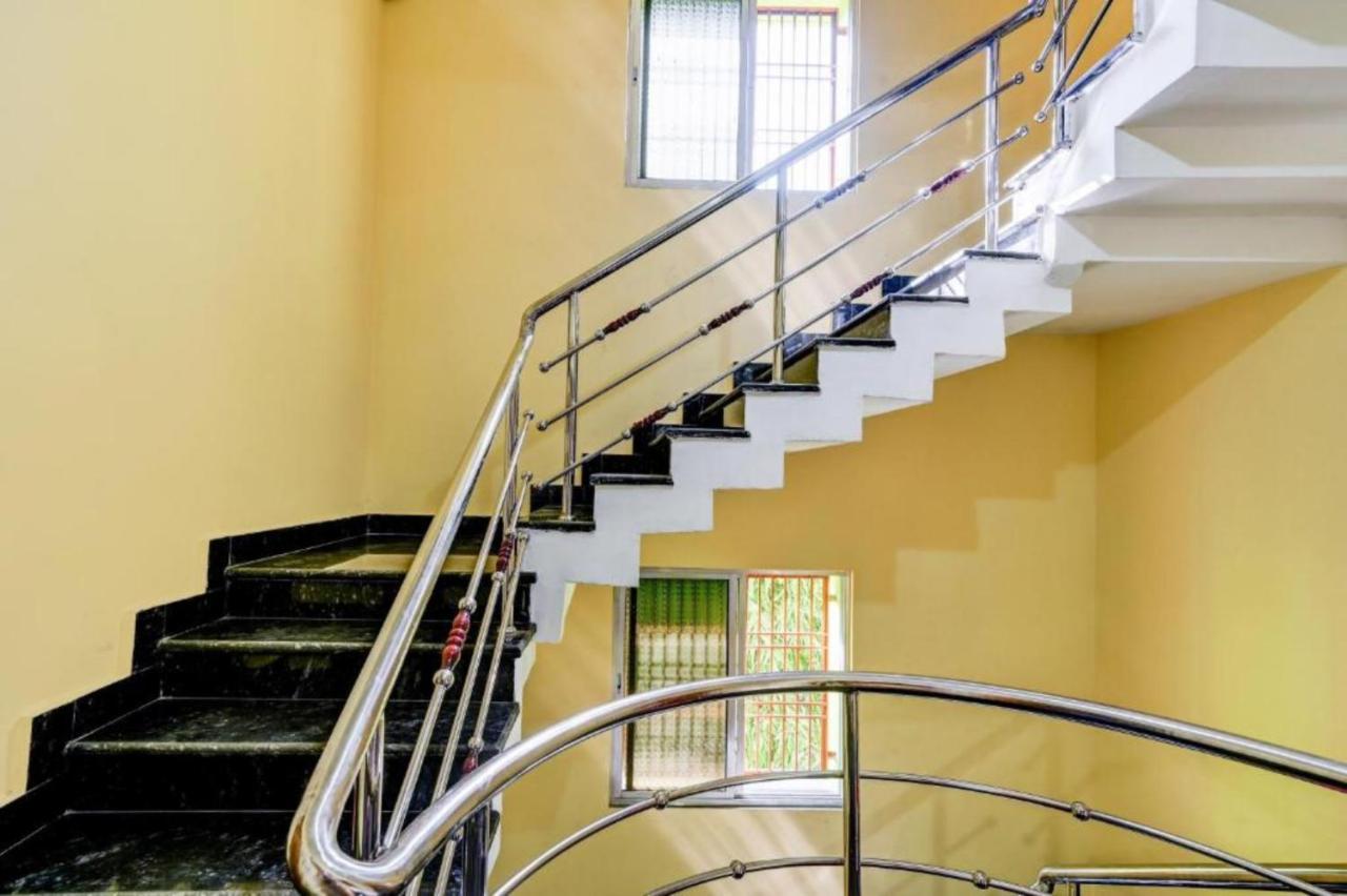 Goroomgo Neelachal Holiday Nibasa Puri Near Sea Beach Area - Perfect Location With Excellent Service Awarded Exterior foto